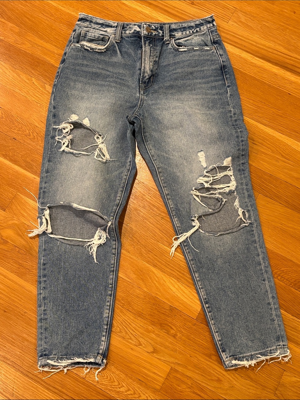 Altar'd State Distressed Ripped Boyfriend Jeans in Medium Blue Wash 27